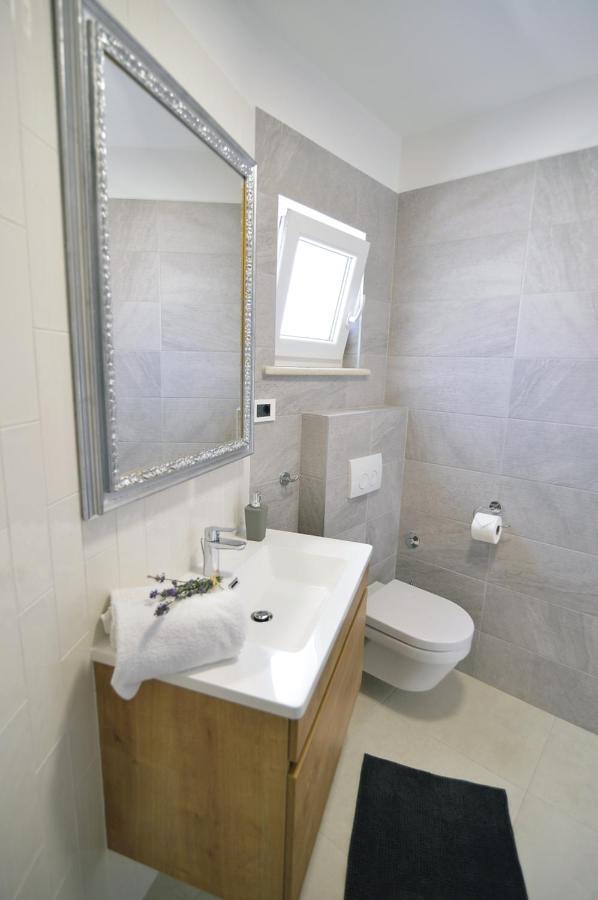 Opatija Sunshine Apartment Bagian luar foto