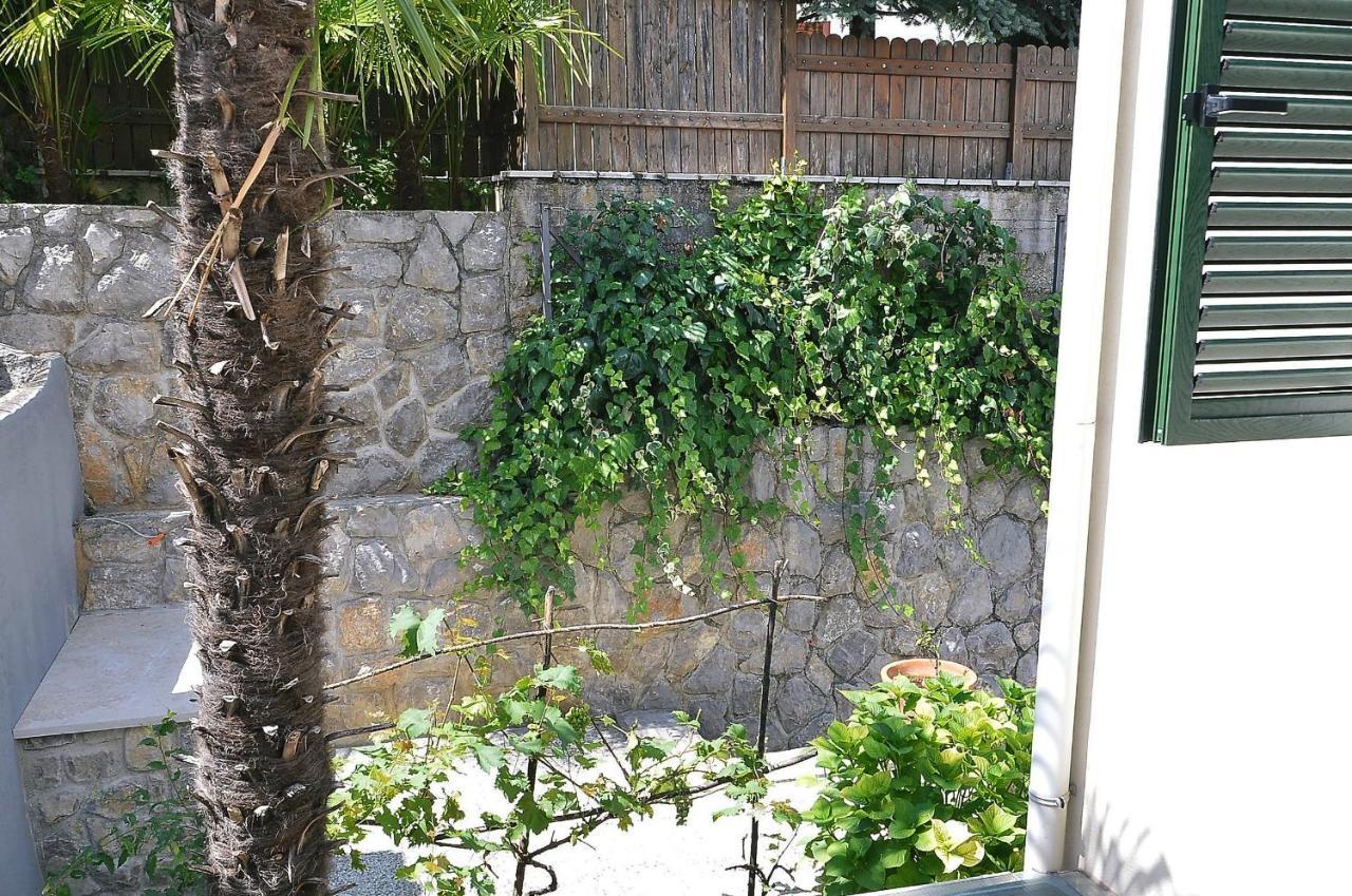 Opatija Sunshine Apartment Bagian luar foto