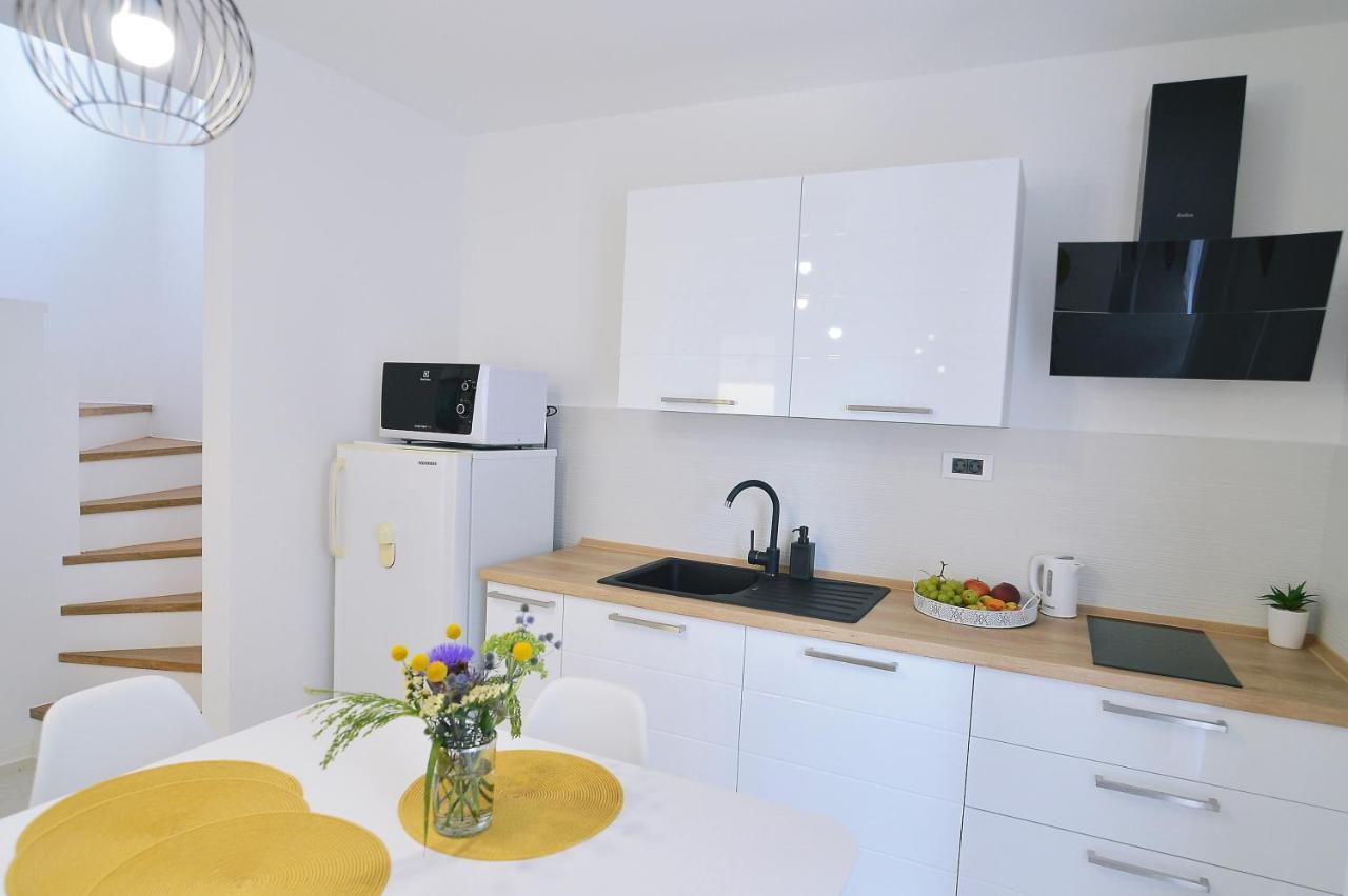 Opatija Sunshine Apartment Bagian luar foto