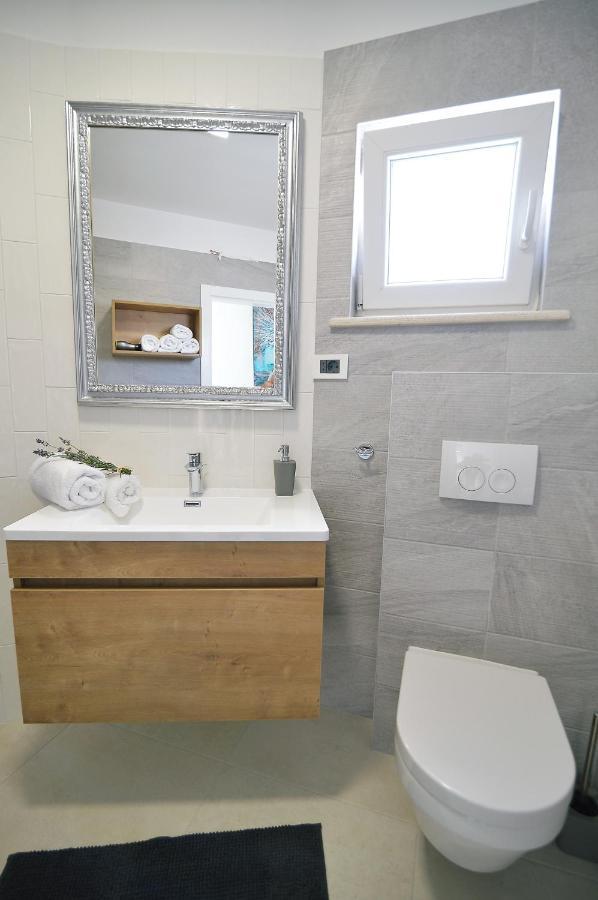 Opatija Sunshine Apartment Bagian luar foto