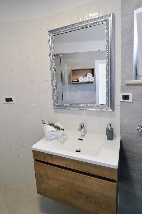 Opatija Sunshine Apartment Bagian luar foto