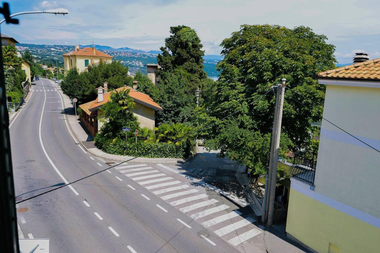 Opatija Sunshine Apartment Bagian luar foto